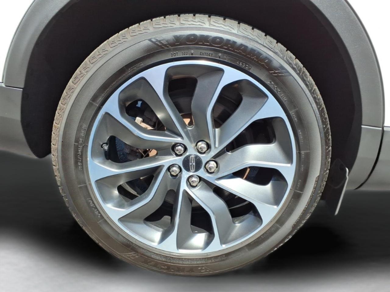 Lincoln Nautilus Reserve AWD 2021