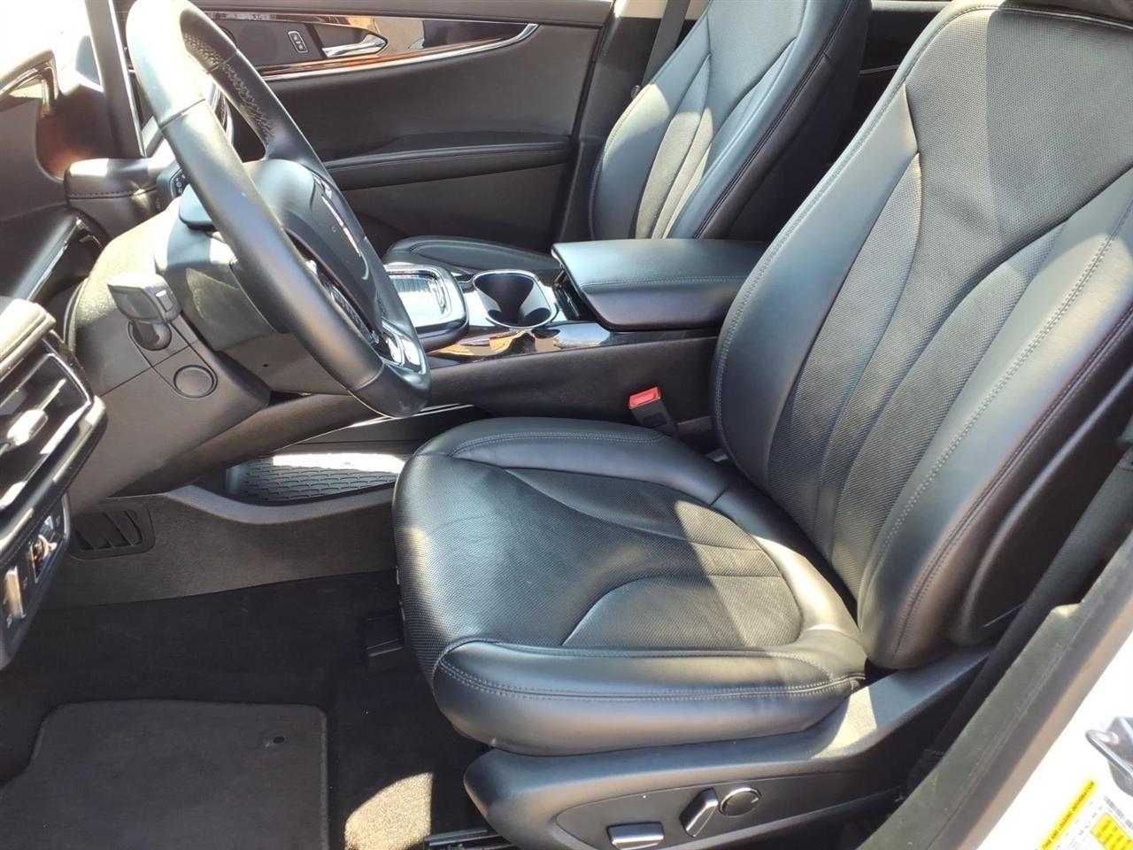 Lincoln Nautilus Reserve AWD 2021