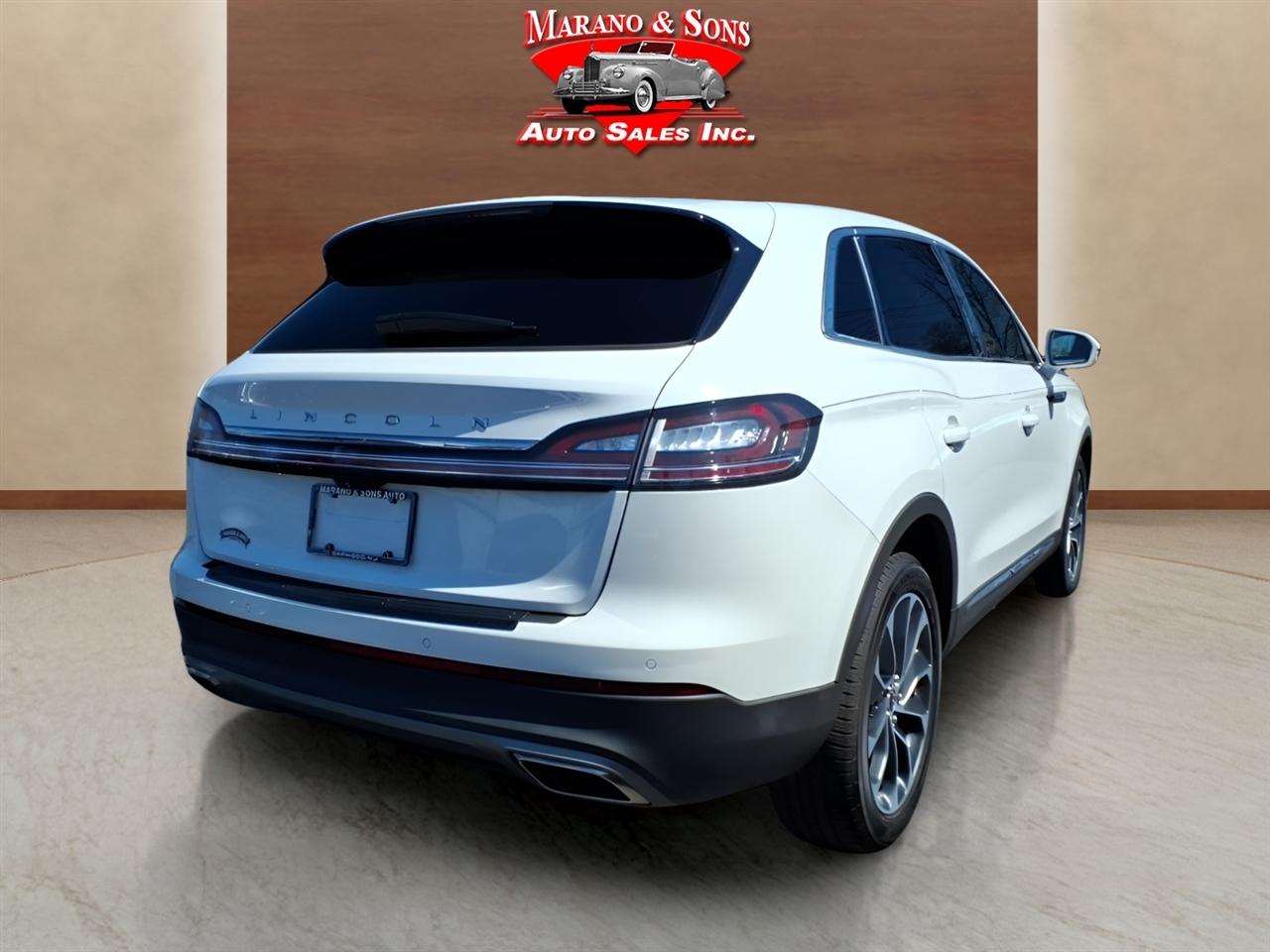 Lincoln Nautilus Reserve AWD 2021