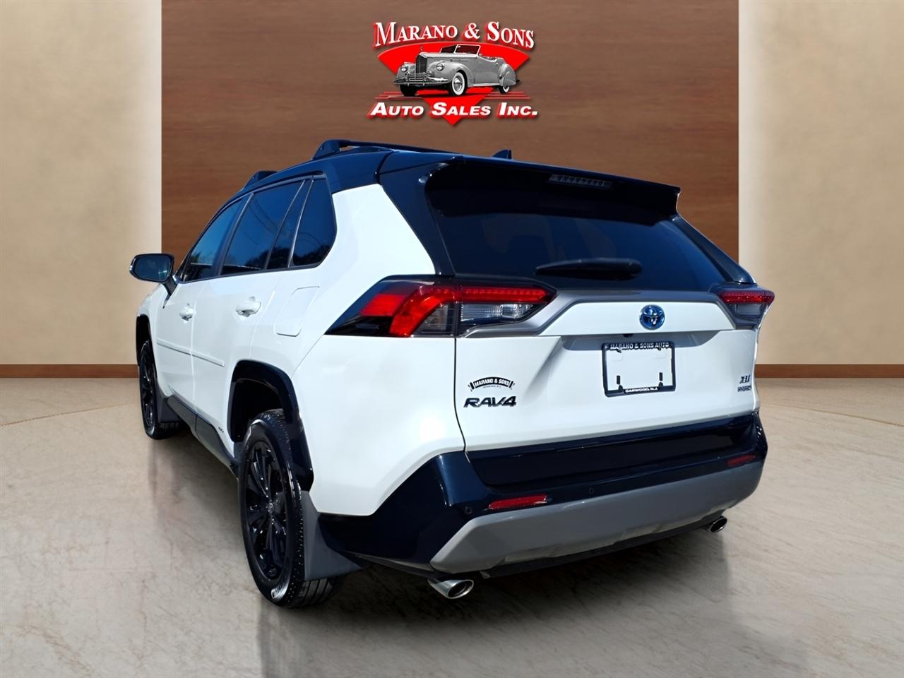 Toyota RAV4 Hybrid XSE AWD (Natl) 2023