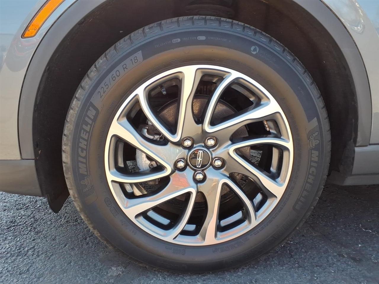 Lincoln Corsair Standard AWD 2021