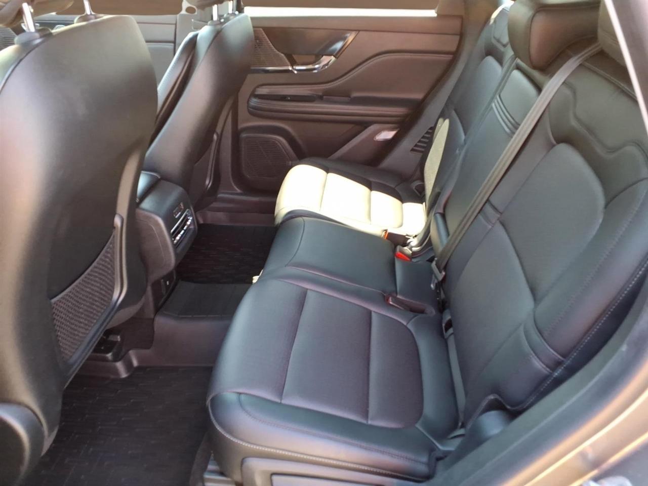 Lincoln Corsair Standard AWD 2021