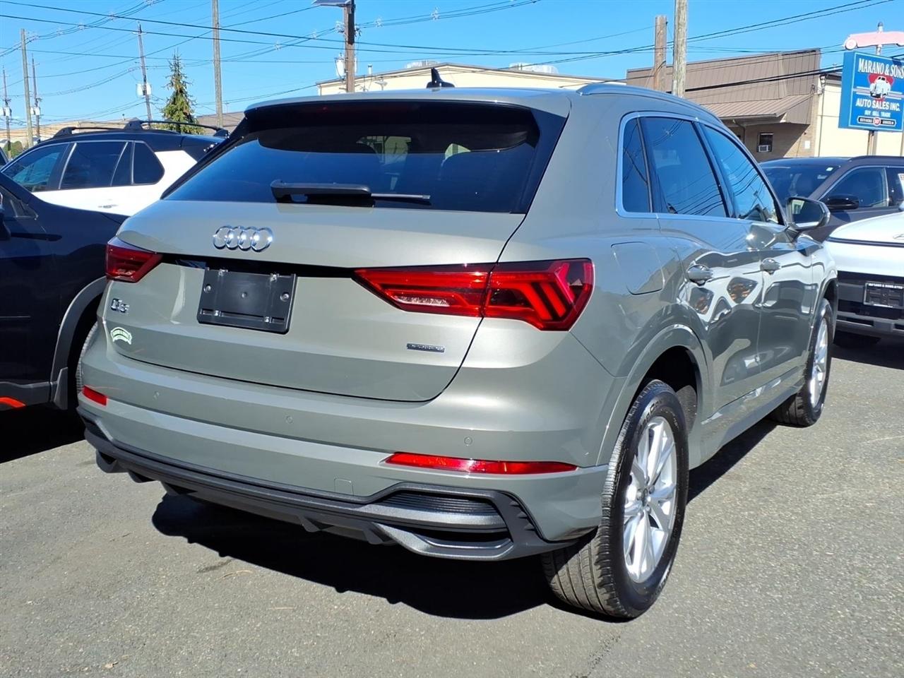 Audi Q3 S line Premium 45 TFSI quattro 2025