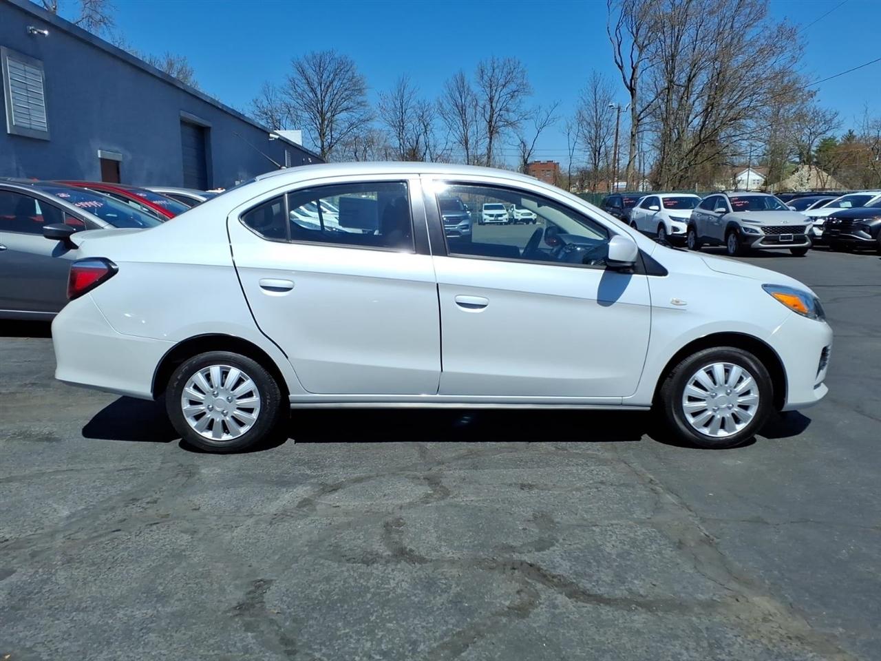 Mitsubishi Mirage G4 Black Edition CVT 2024