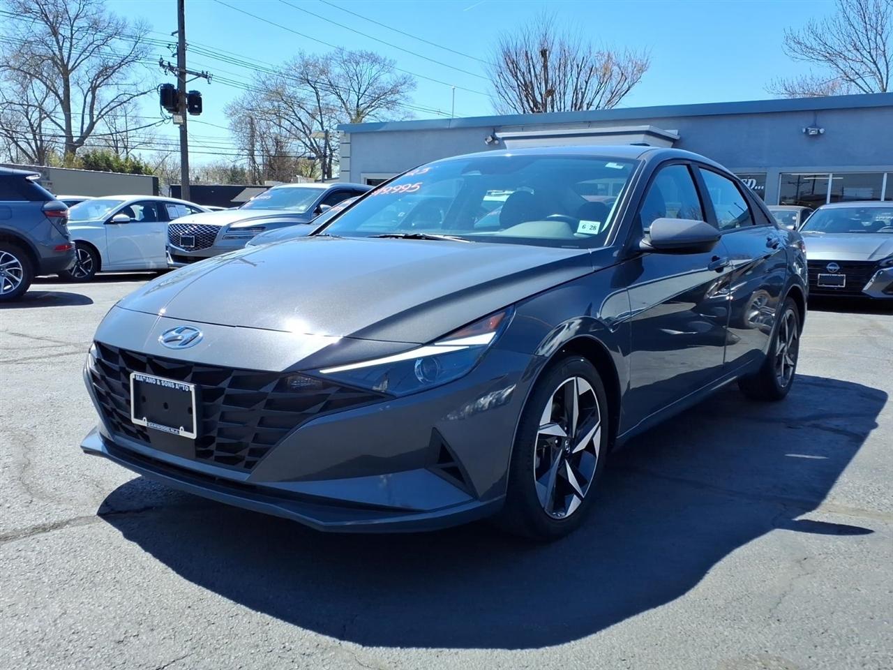 Hyundai Elantra SEL IVT 2023