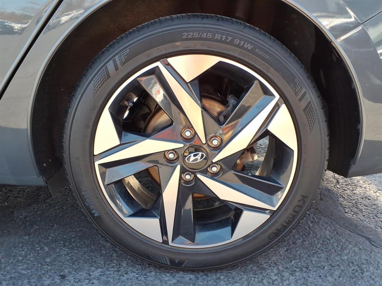 Hyundai Elantra SEL IVT 2023