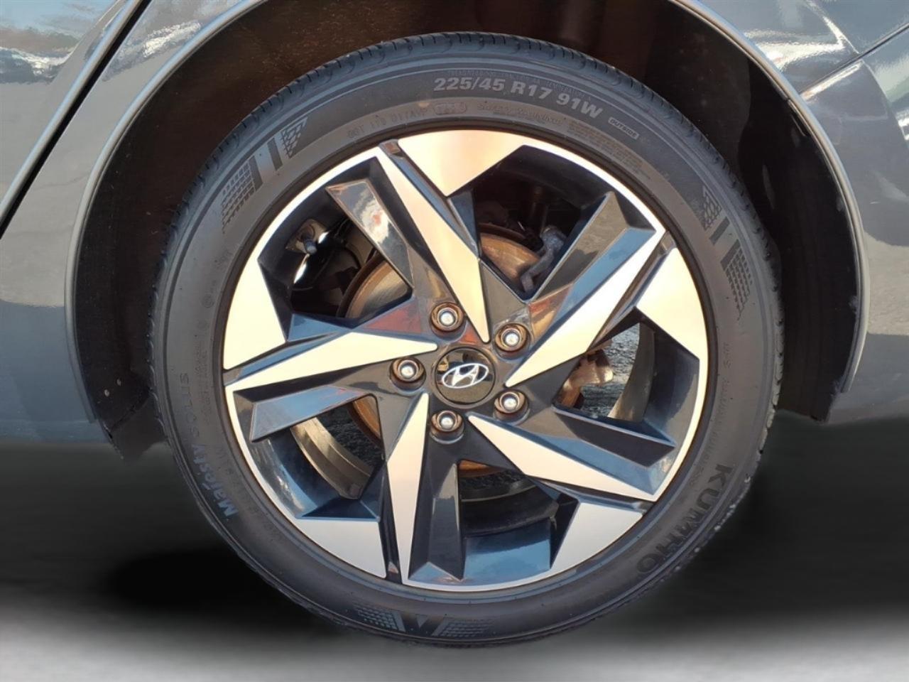 Hyundai Elantra SEL IVT 2023