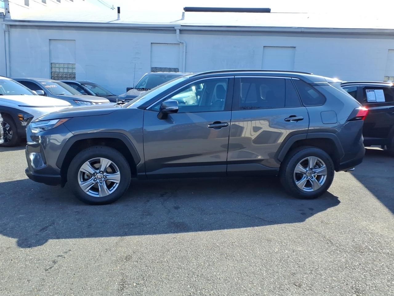 Toyota RAV4 XLE AWD (Natl) 2023