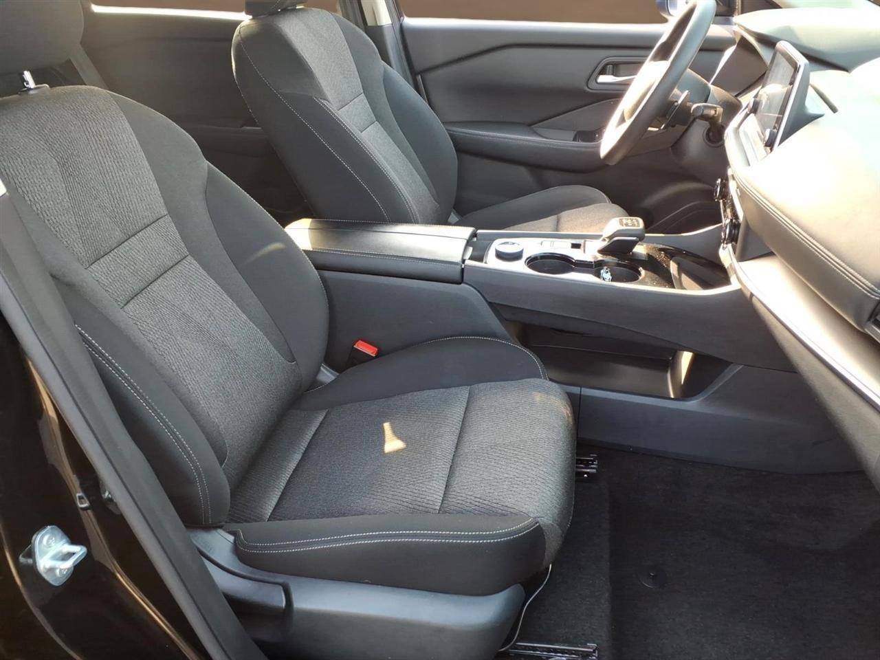 Nissan Rogue AWD SV 2024