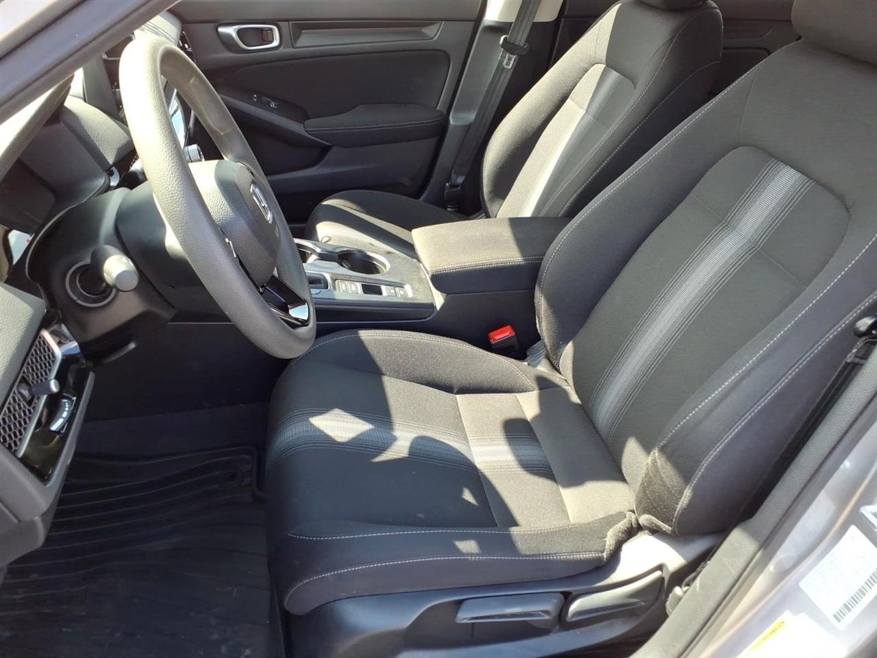 Honda Civic Hatchback LX CVT 2024