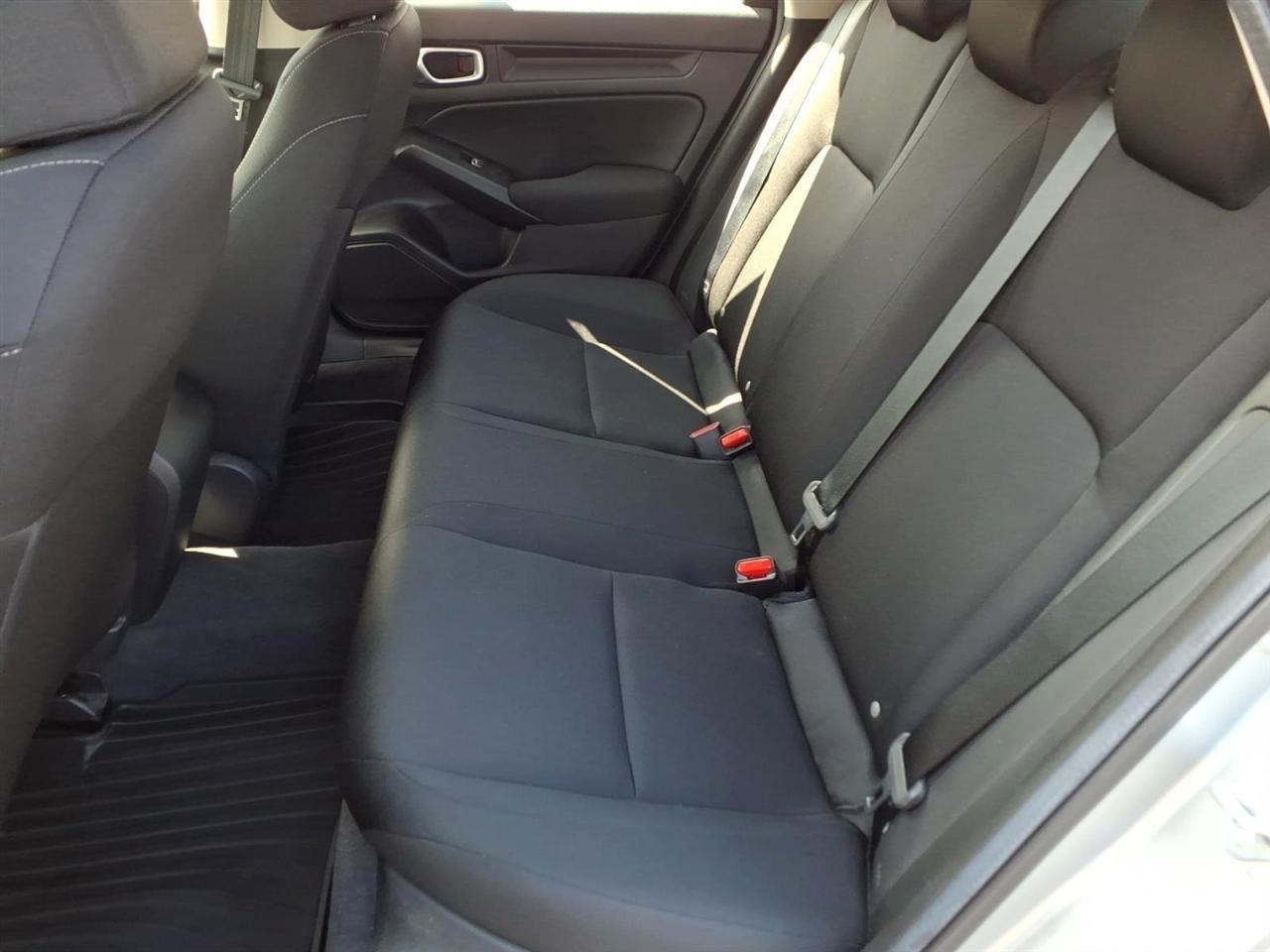 Honda Civic Hatchback LX CVT 2024