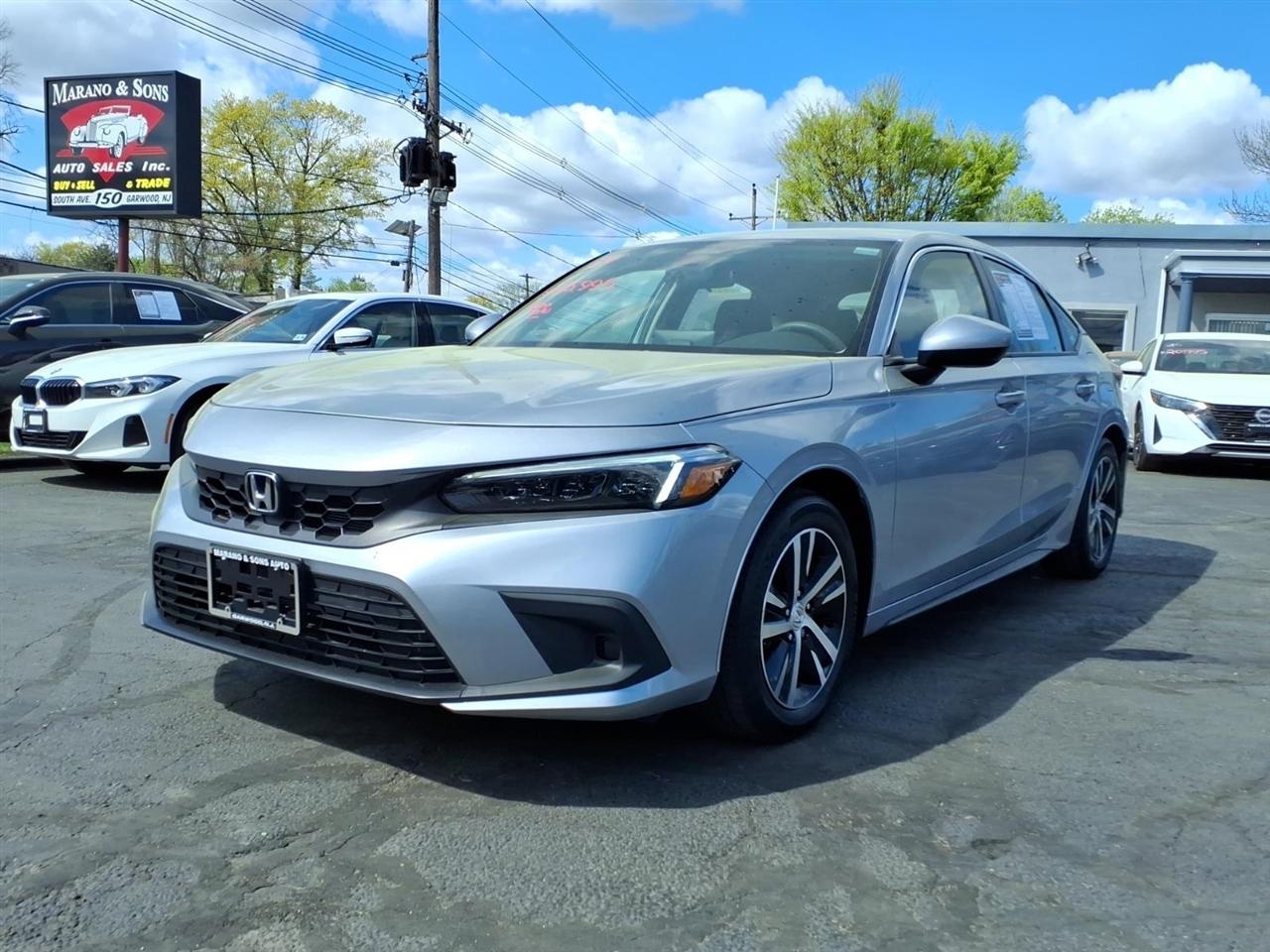 2024 Honda Civic Hatchback LX CVT