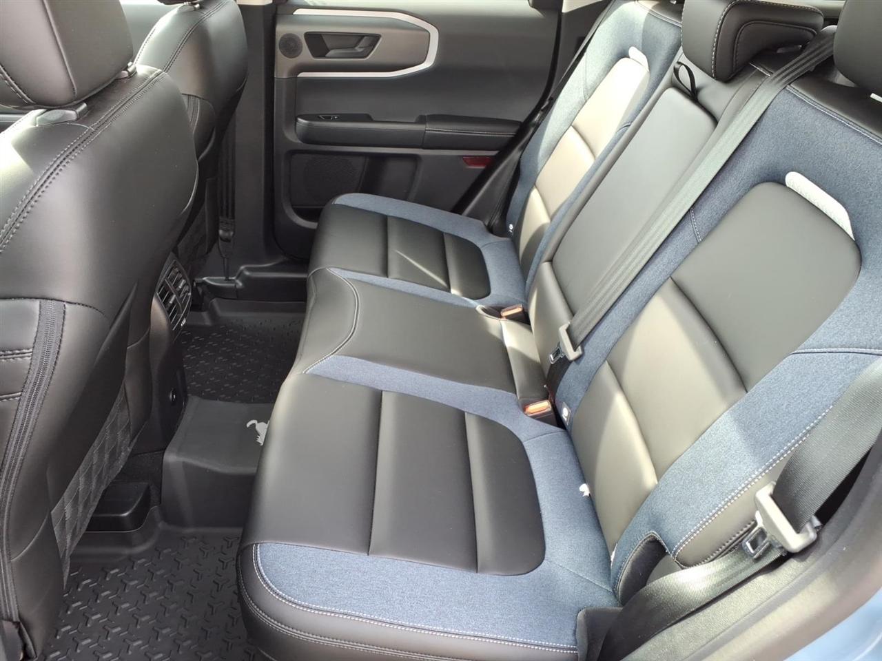 Ford Bronco Sport Outer Banks 4x4 2025