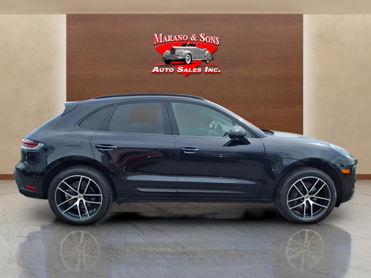 Porsche Macan  2023