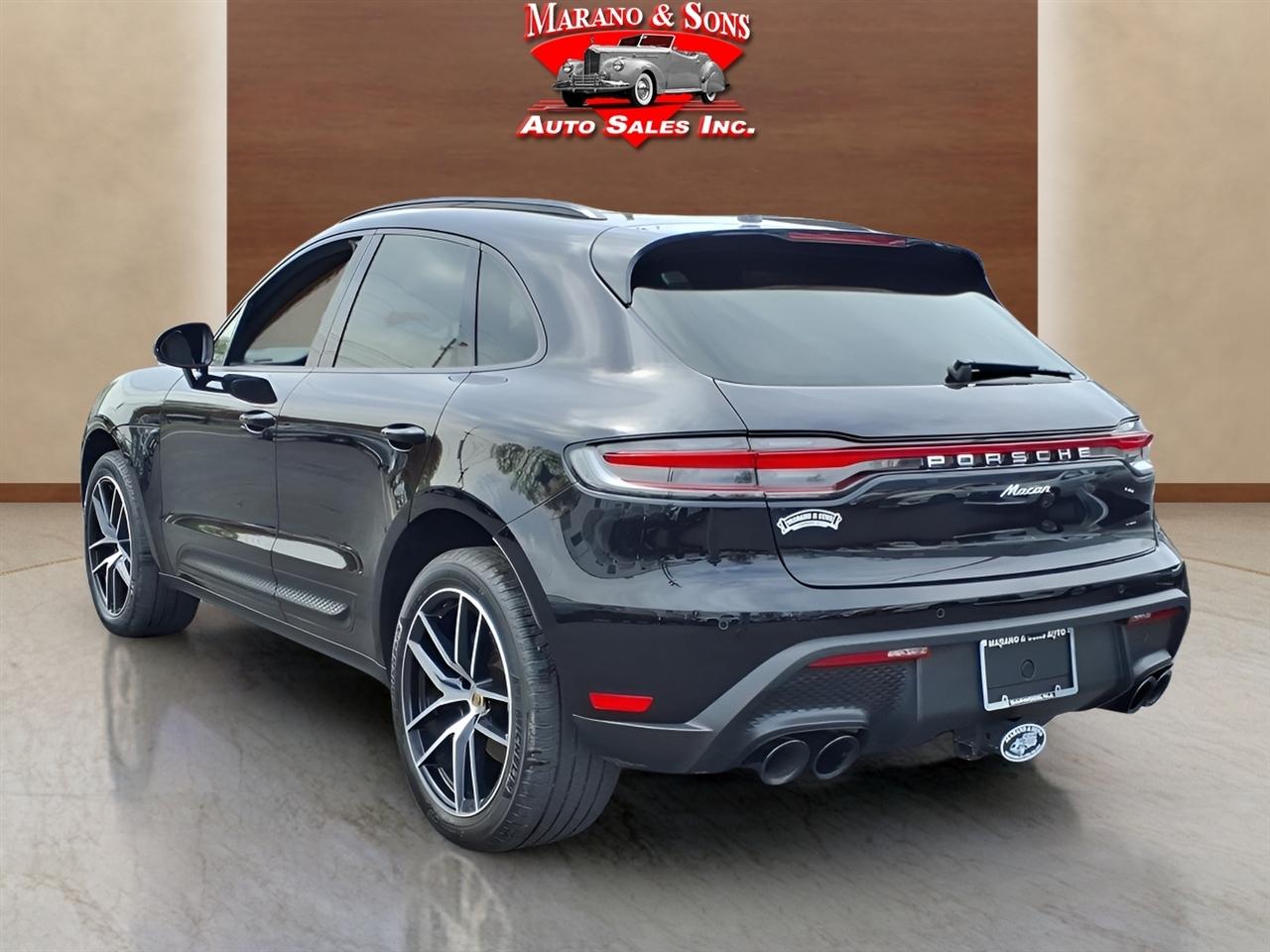 Porsche Macan  2023