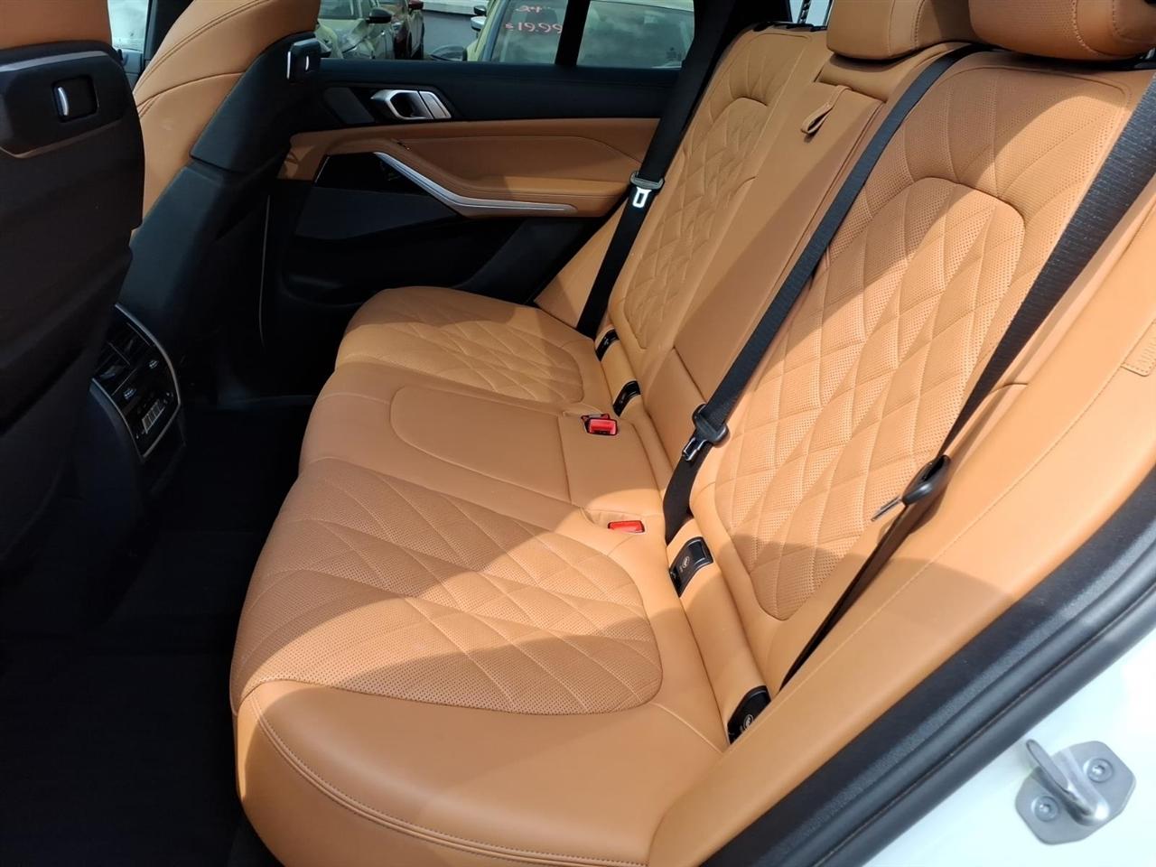 BMW X5 xDrive40i Sports Activity Vehicle 2024