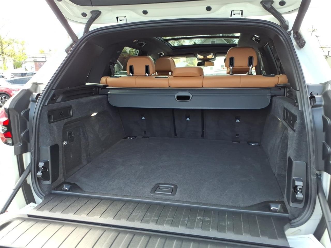 BMW X5 xDrive40i Sports Activity Vehicle 2024