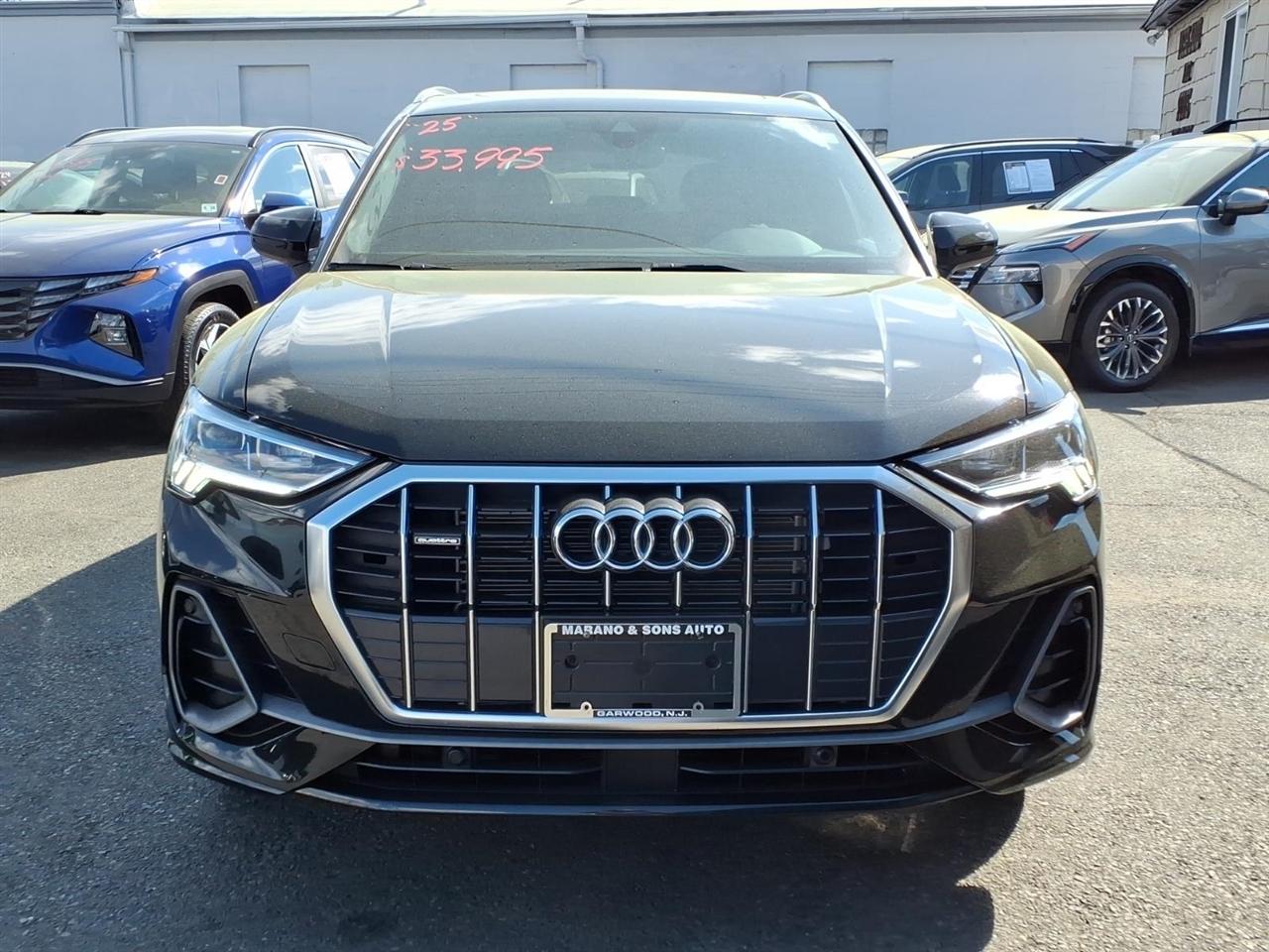 Audi Q3 S line Premium 45 TFSI quattro 2025