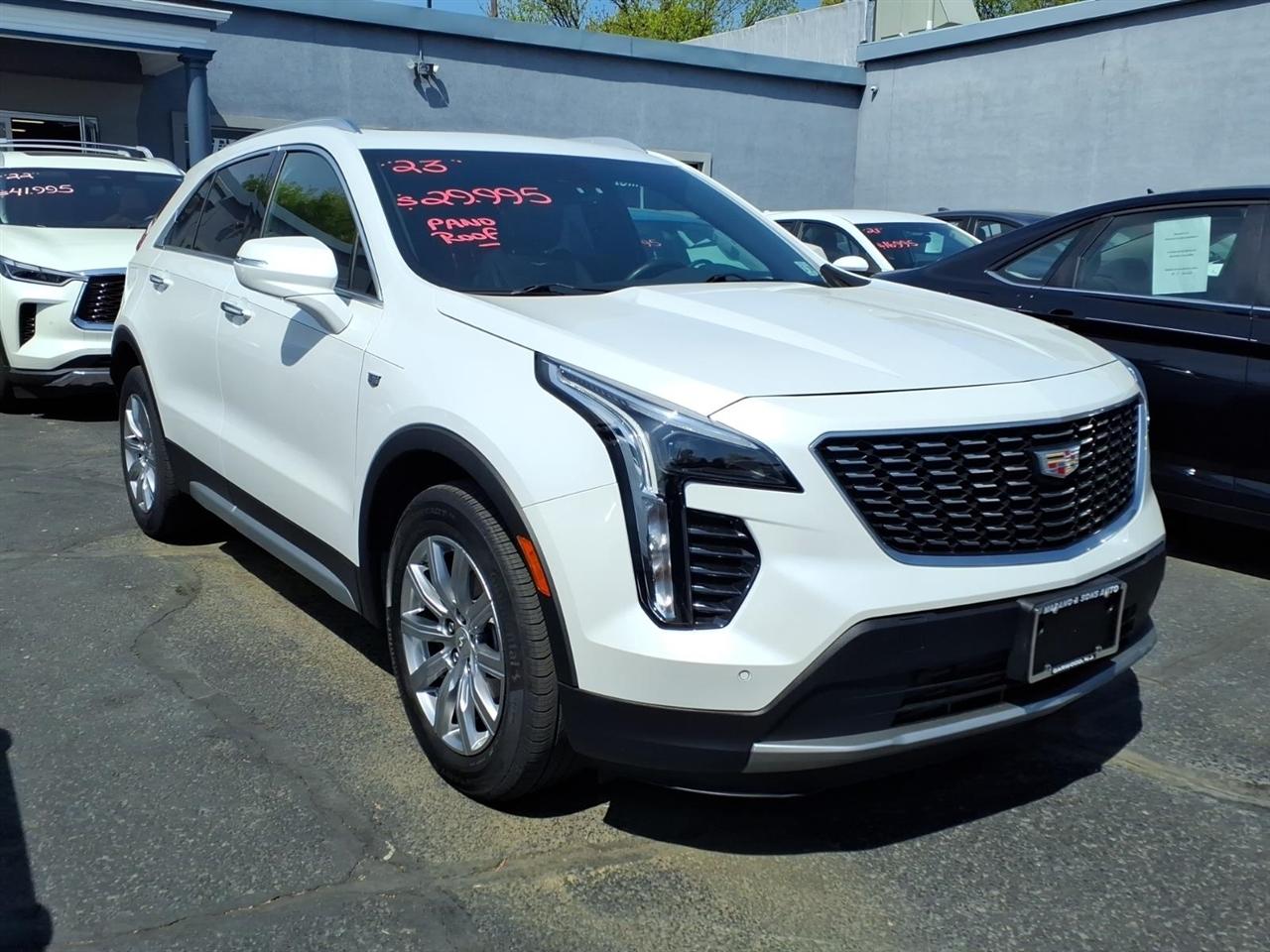 Cadillac XT4 AWD 4dr Premium Luxury 2023