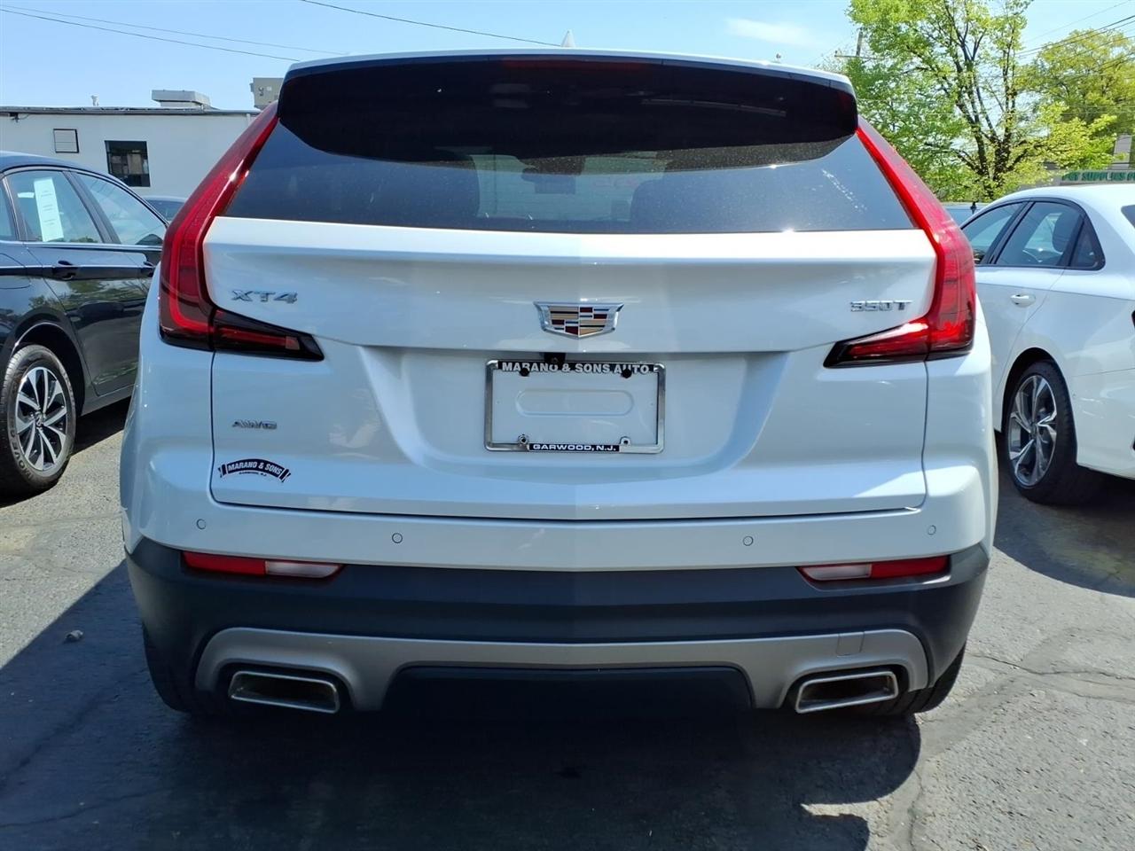 Cadillac XT4 AWD 4dr Premium Luxury 2023