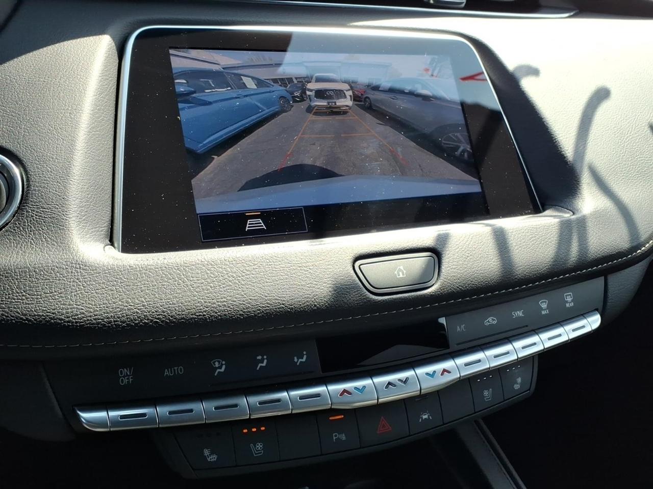 Cadillac XT4 AWD 4dr Premium Luxury 2023