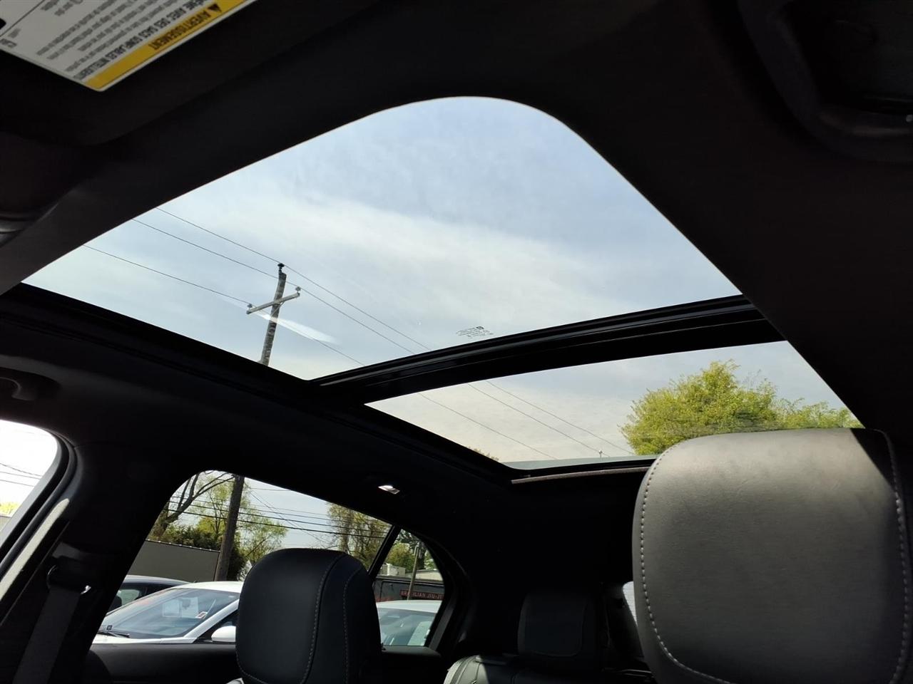 Cadillac XT4 AWD 4dr Premium Luxury 2023