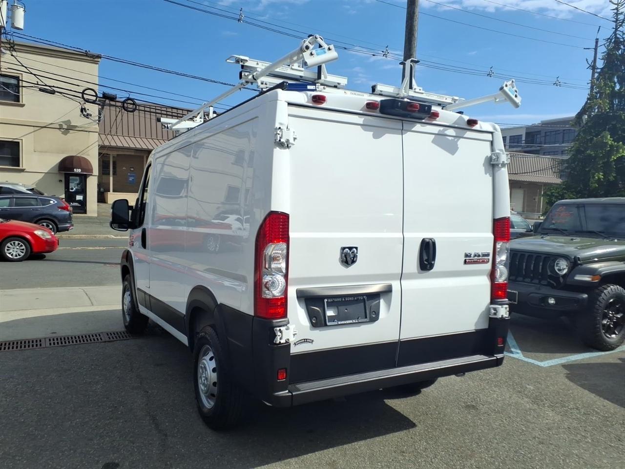 Ram Truck ProMaster Cargo Van 1500 Low Roof 118" WB 2022