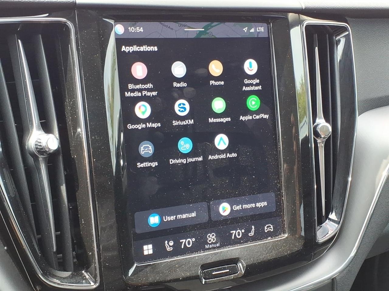 Volvo XC60 B5 AWD Core 2025