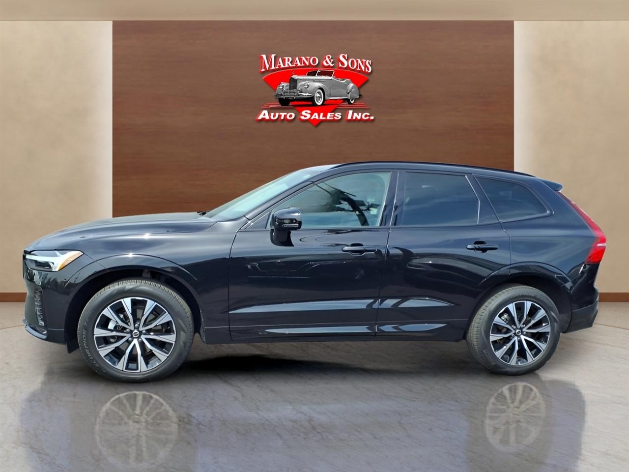 Volvo XC60 B5 AWD Core 2025