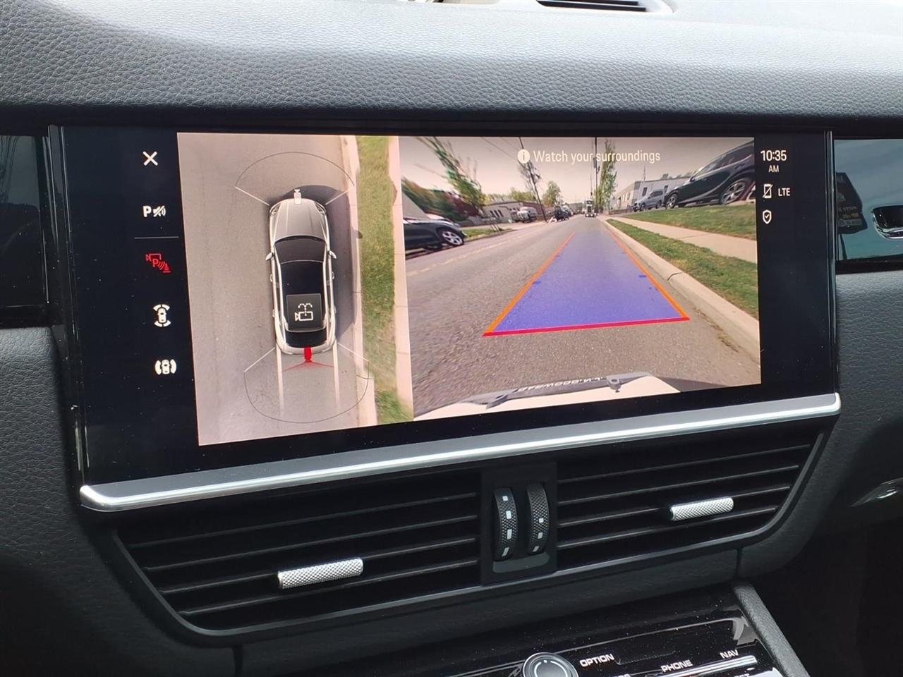 Porsche Cayenne Platinum Edition Hybrid Coupe AWD 2023