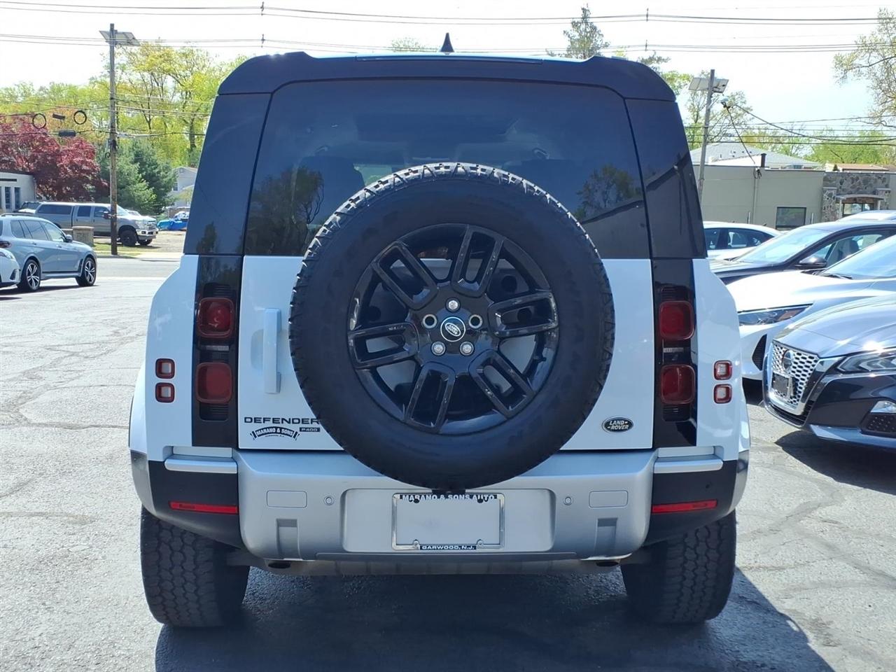Land Rover Defender 110 SE AWD 2023