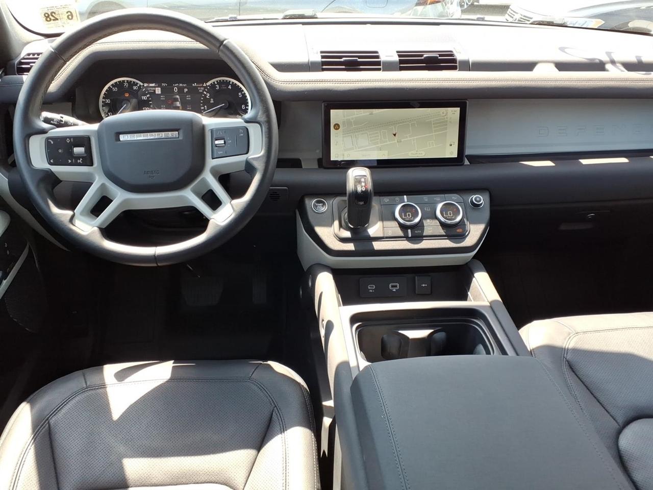 Land Rover Defender 110 SE AWD 2023