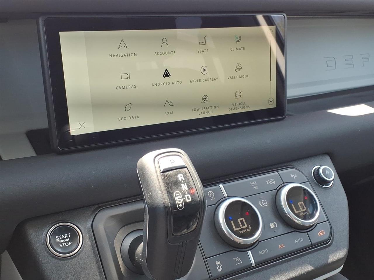 Land Rover Defender 110 SE AWD 2023