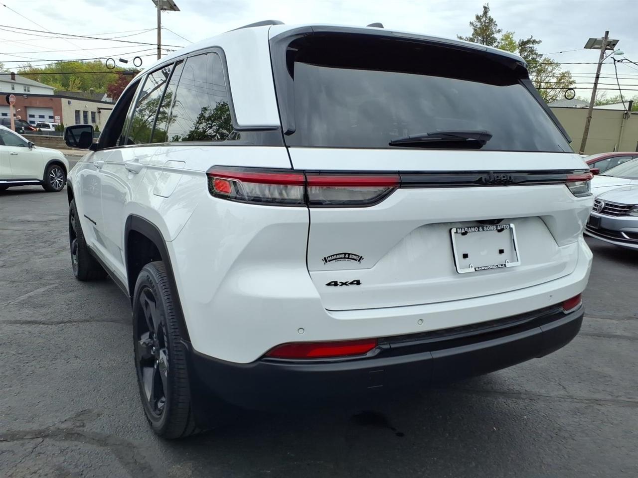 Jeep Grand Cherokee Altitude 4x4 2023