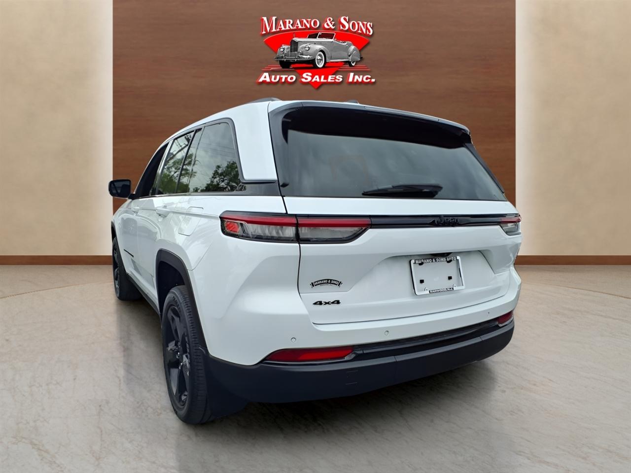 Jeep Grand Cherokee Altitude 4x4 2023