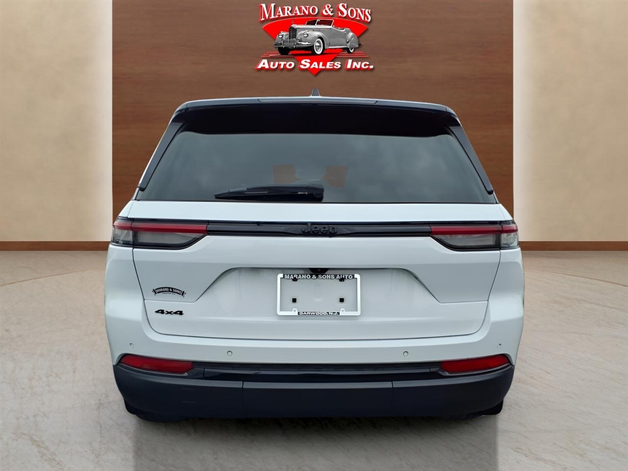 Jeep Grand Cherokee Altitude 4x4 2023