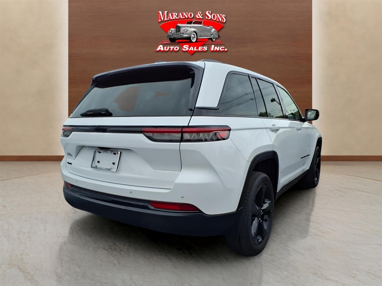 Jeep Grand Cherokee Altitude 4x4 2023