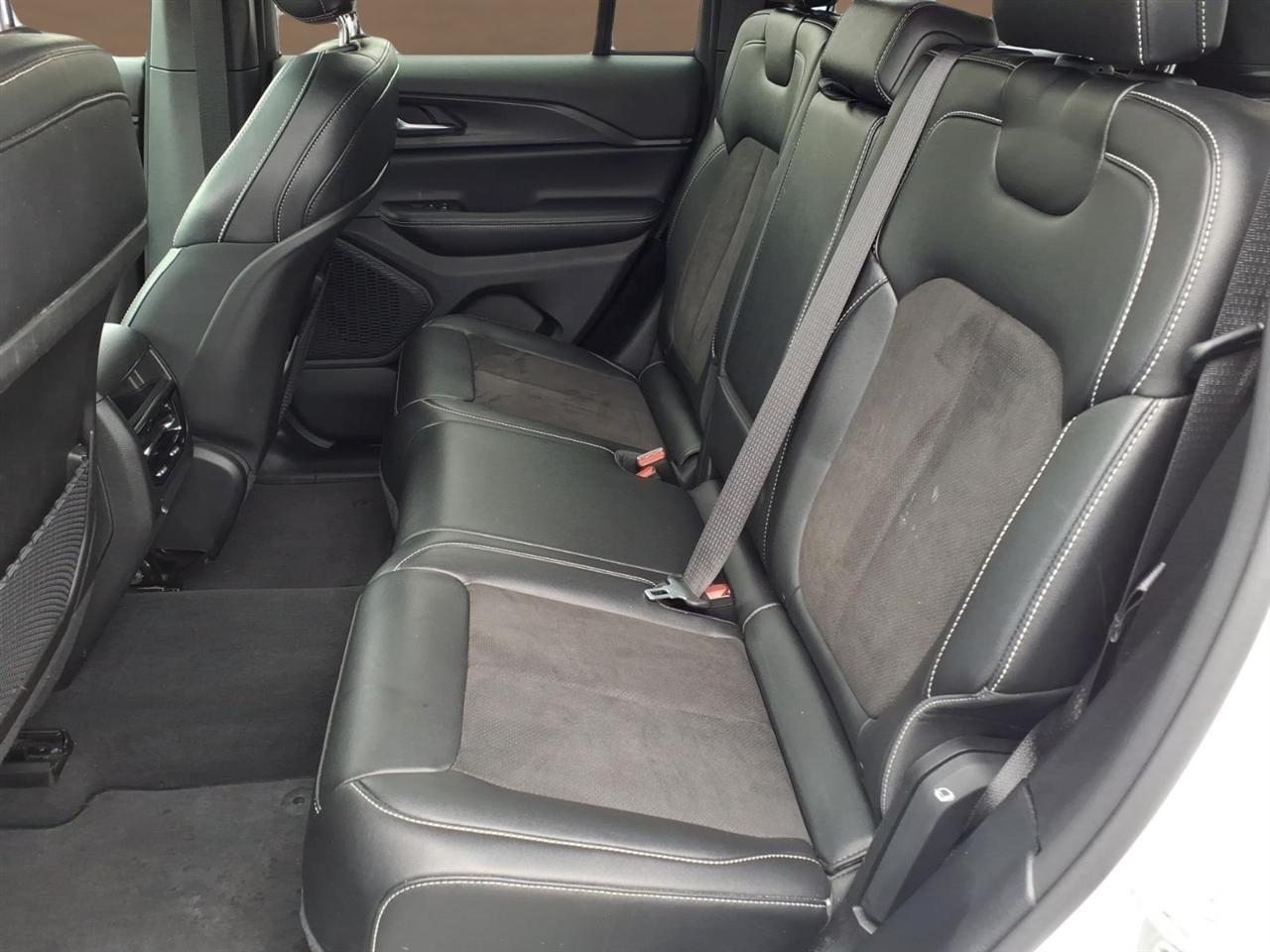 Jeep Grand Cherokee Altitude 4x4 2023