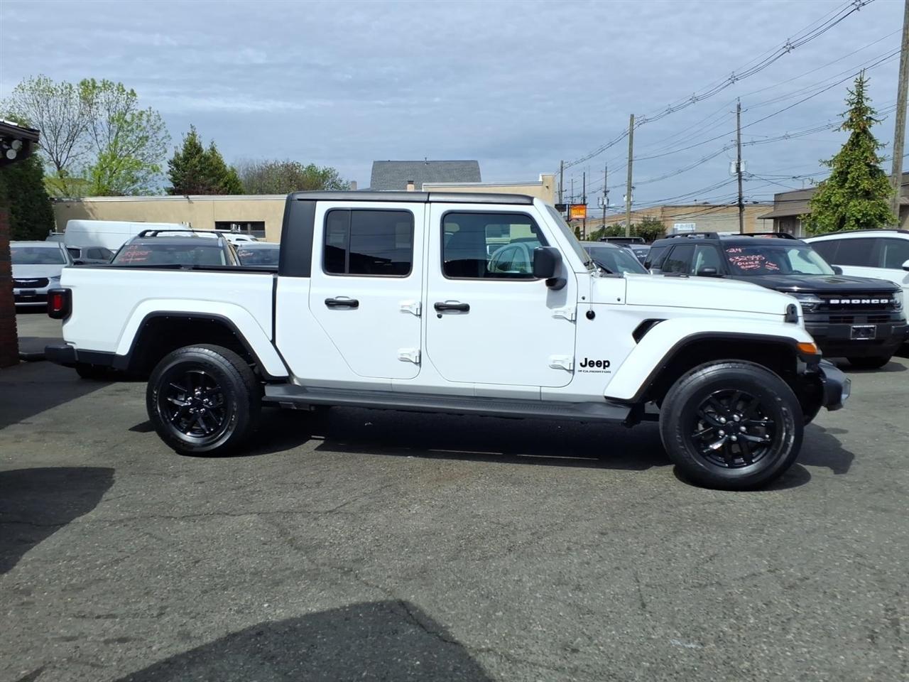 Jeep Gladiator Sport S 4x4 2023