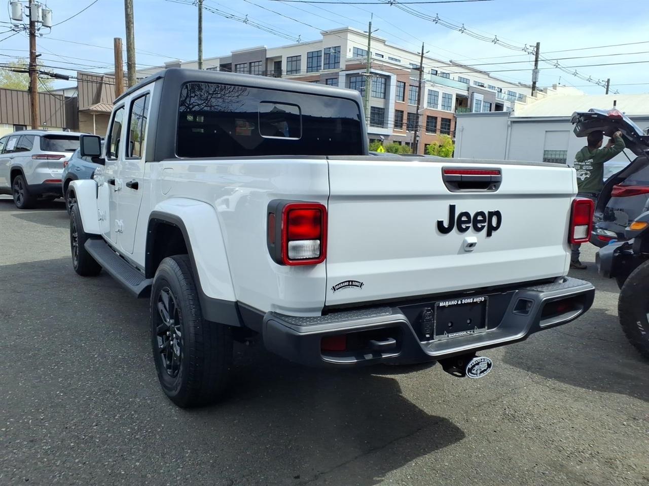 Jeep Gladiator Sport S 4x4 2023