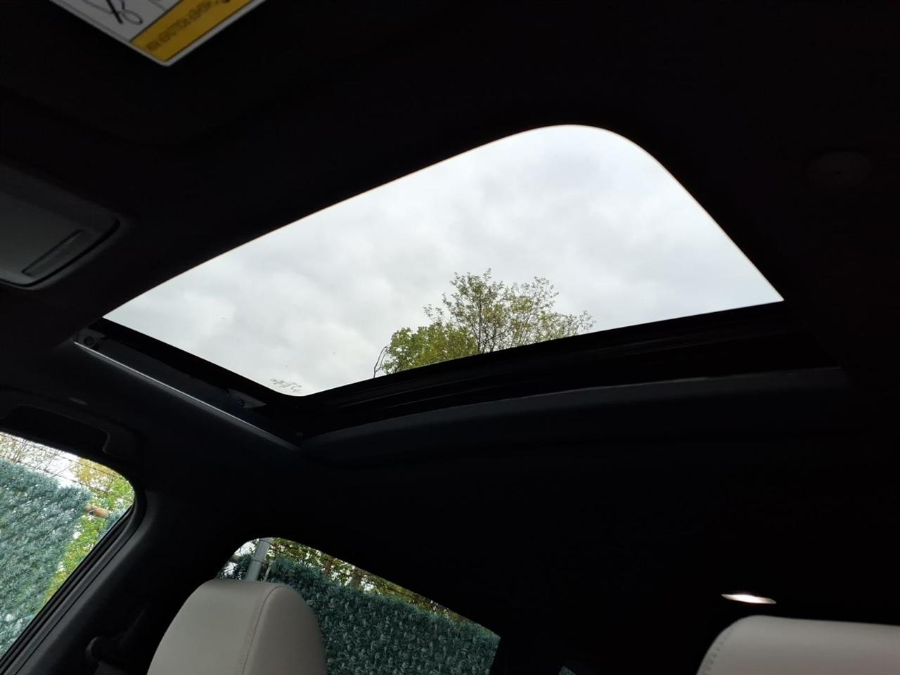 Honda CR-V Hybrid Sport Touring AWD 2023