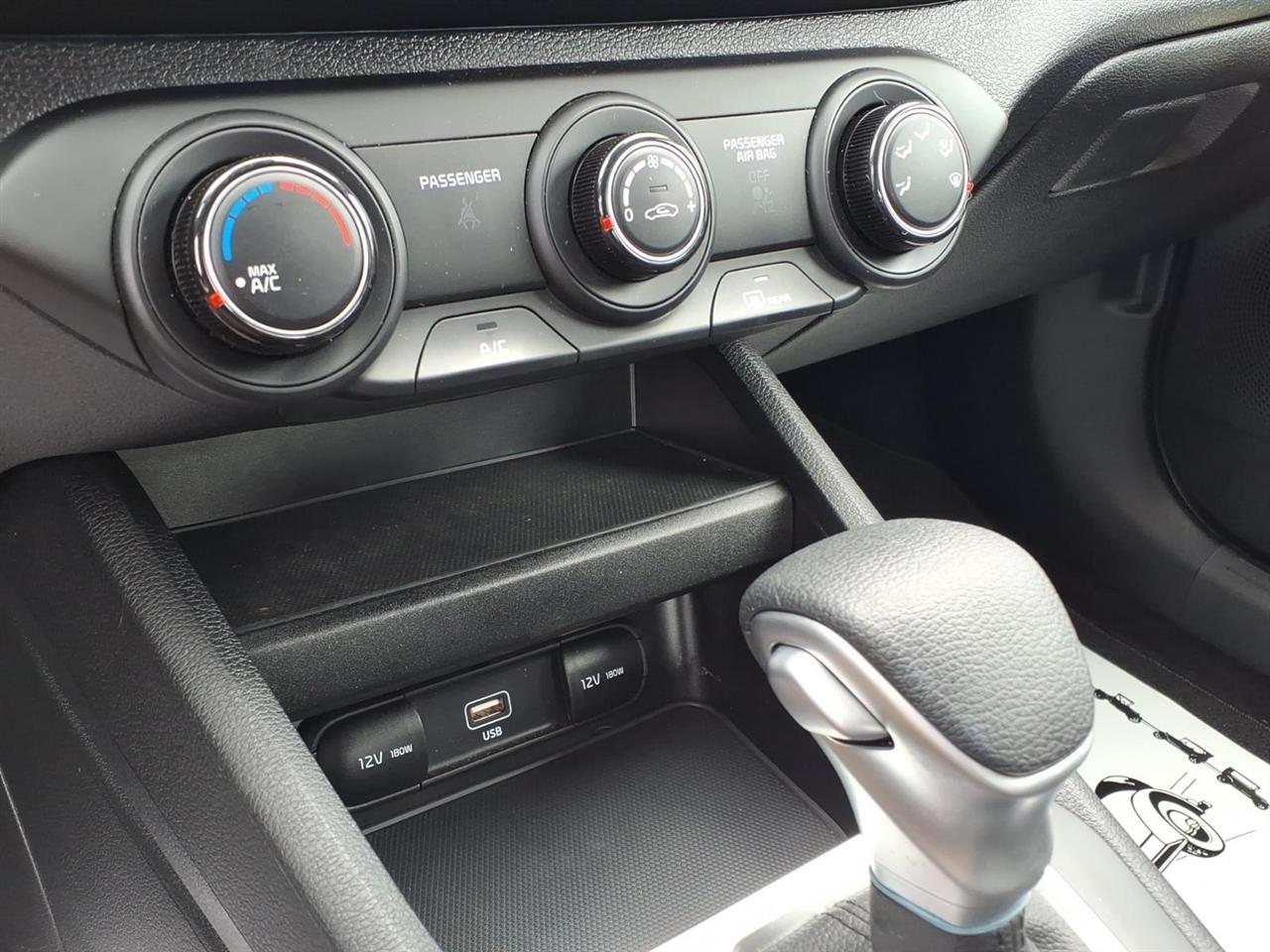 Kia Forte LXS IVT 2023