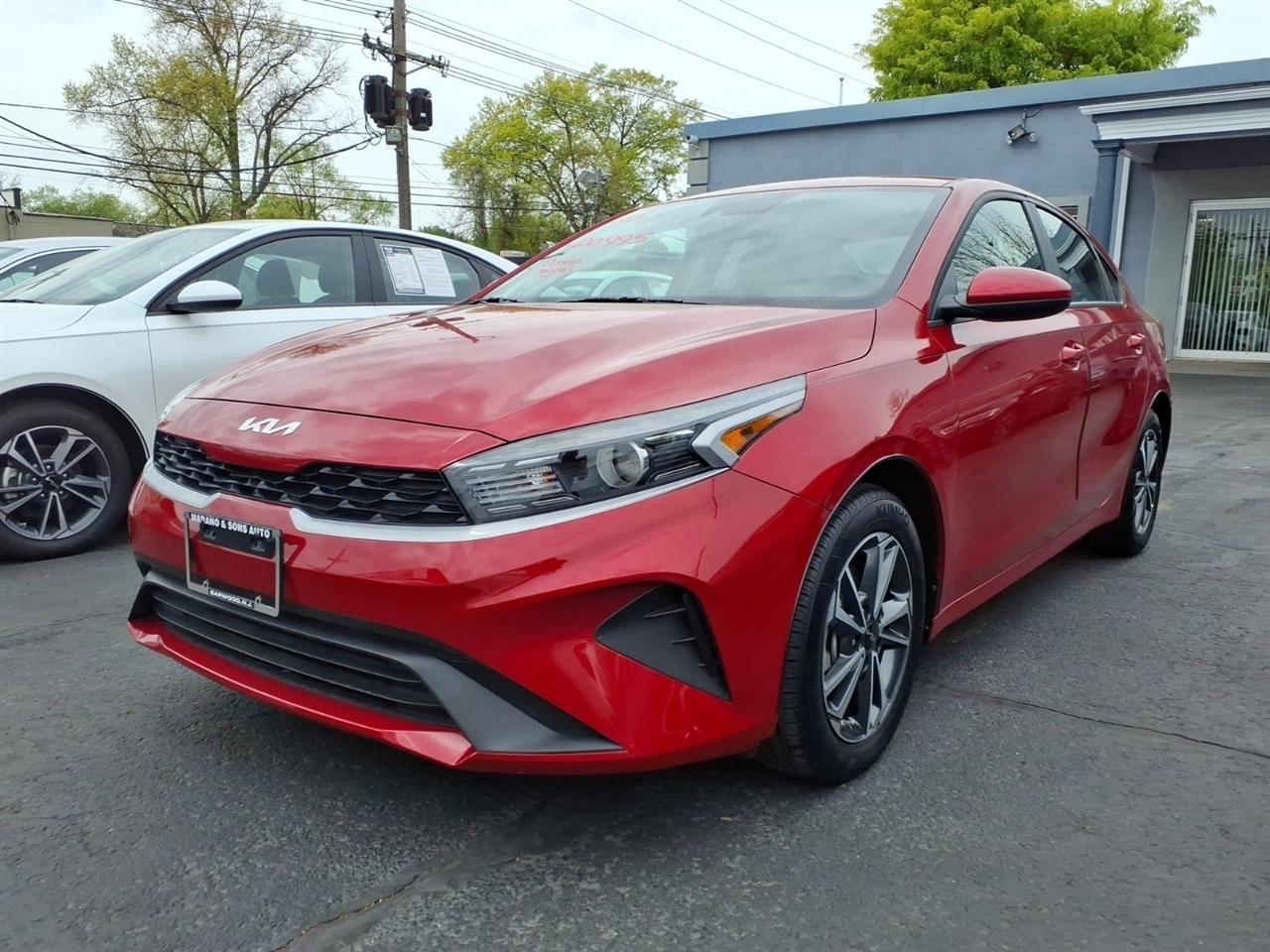 2023 Kia Forte LXS IVT