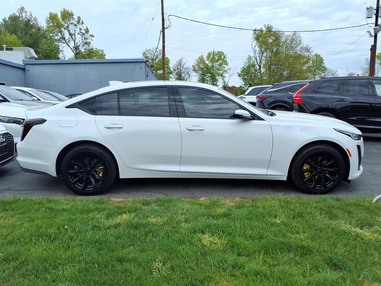 Cadillac CT5 4dr Sdn Luxury 2023