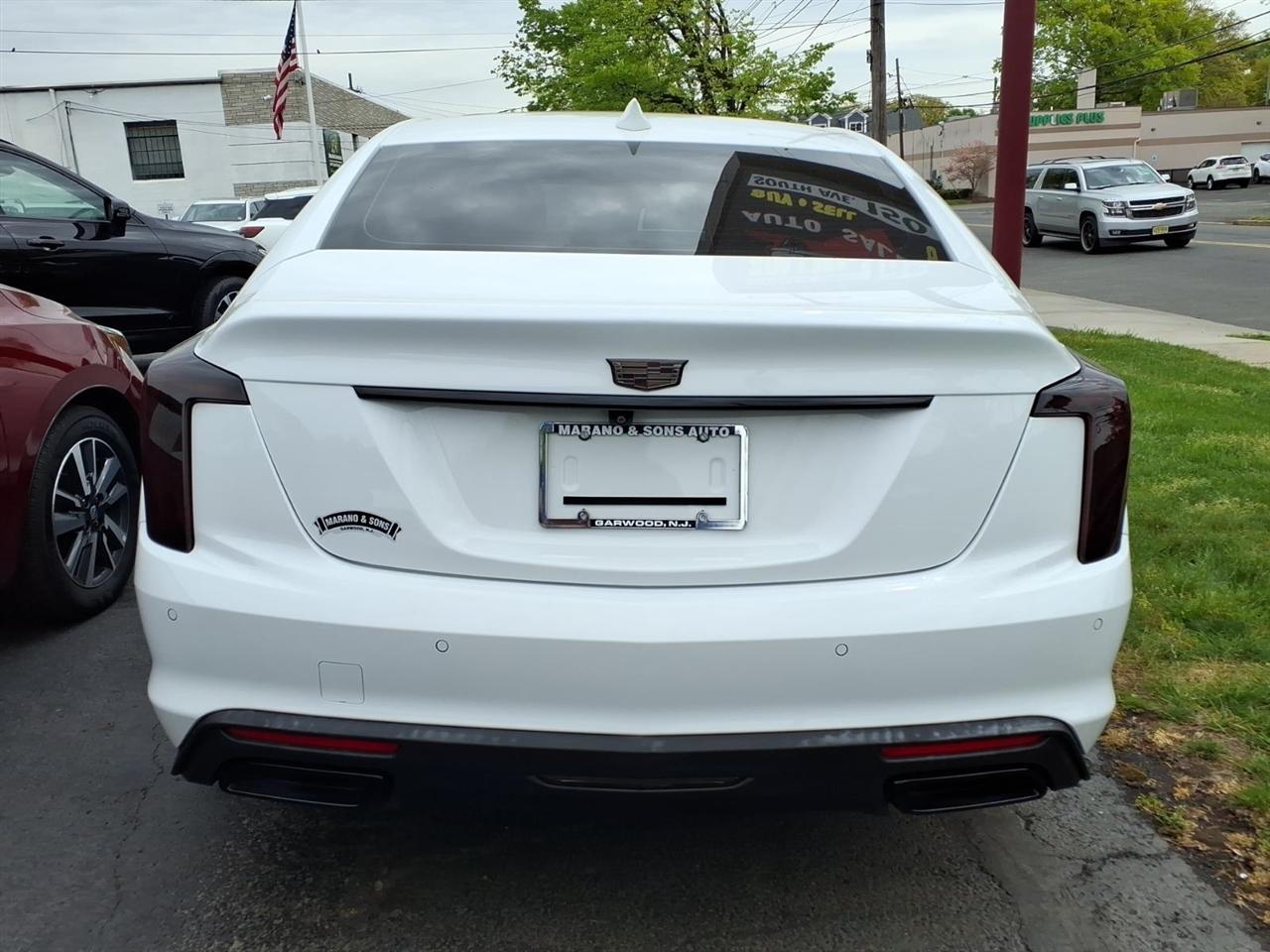 Cadillac CT5 4dr Sdn Luxury 2023