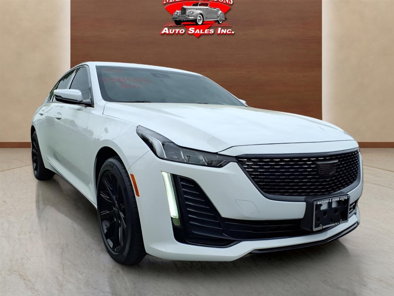 Cadillac CT5 4dr Sdn Luxury 2023