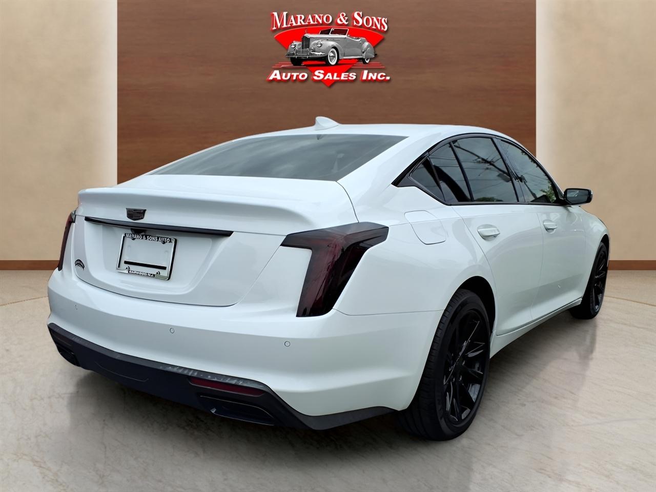 Cadillac CT5 4dr Sdn Luxury 2023
