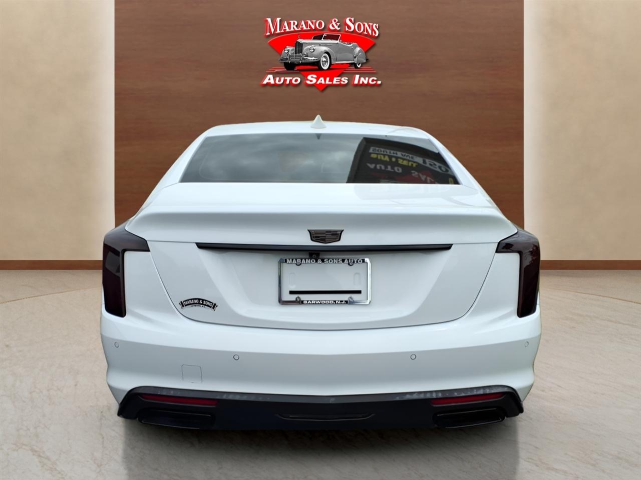Cadillac CT5 4dr Sdn Luxury 2023