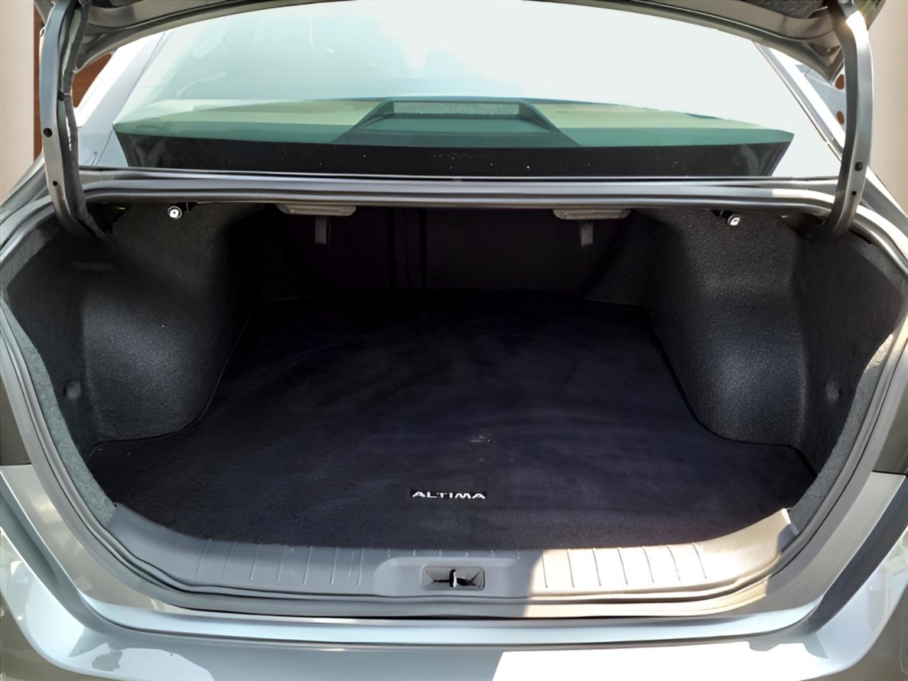 Nissan Altima 2.5 S Sedan 2022