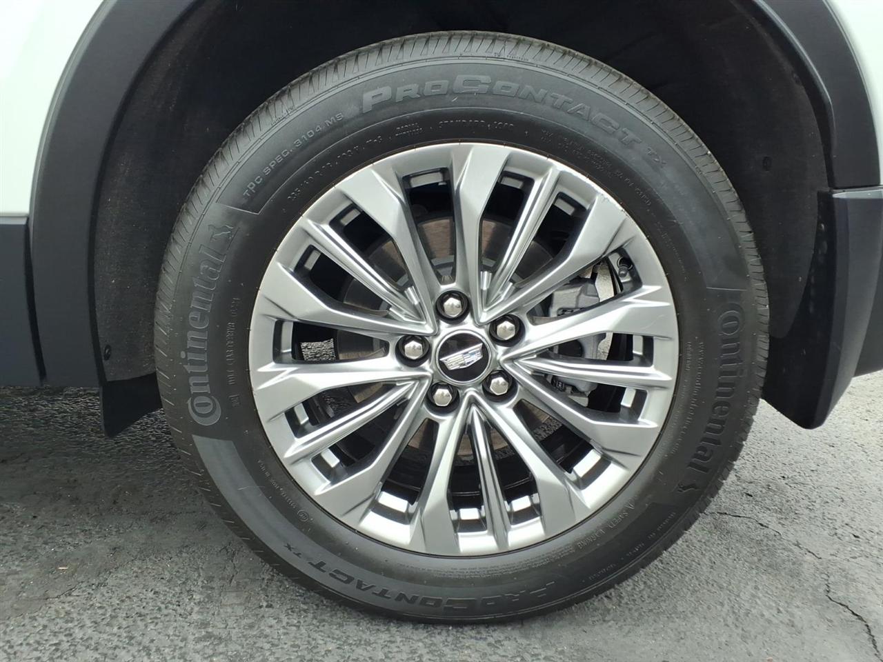 Cadillac XT4 AWD 4dr Premium Luxury 2024